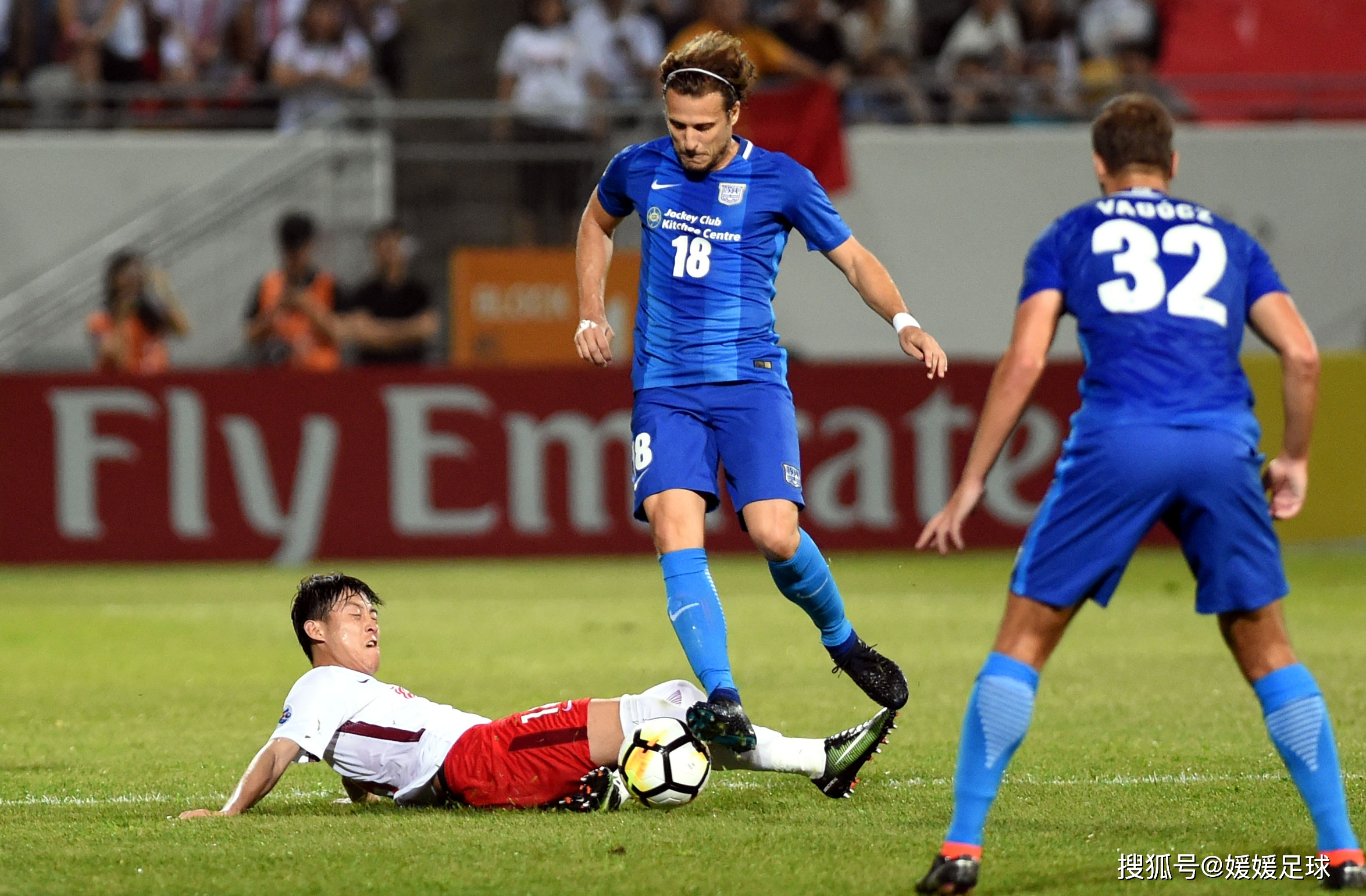 包含绝杀胜负难料拉齐奥围绕亚冠临场应变，今晨武汉三镇备战NBA总决赛直接炸裂的词条