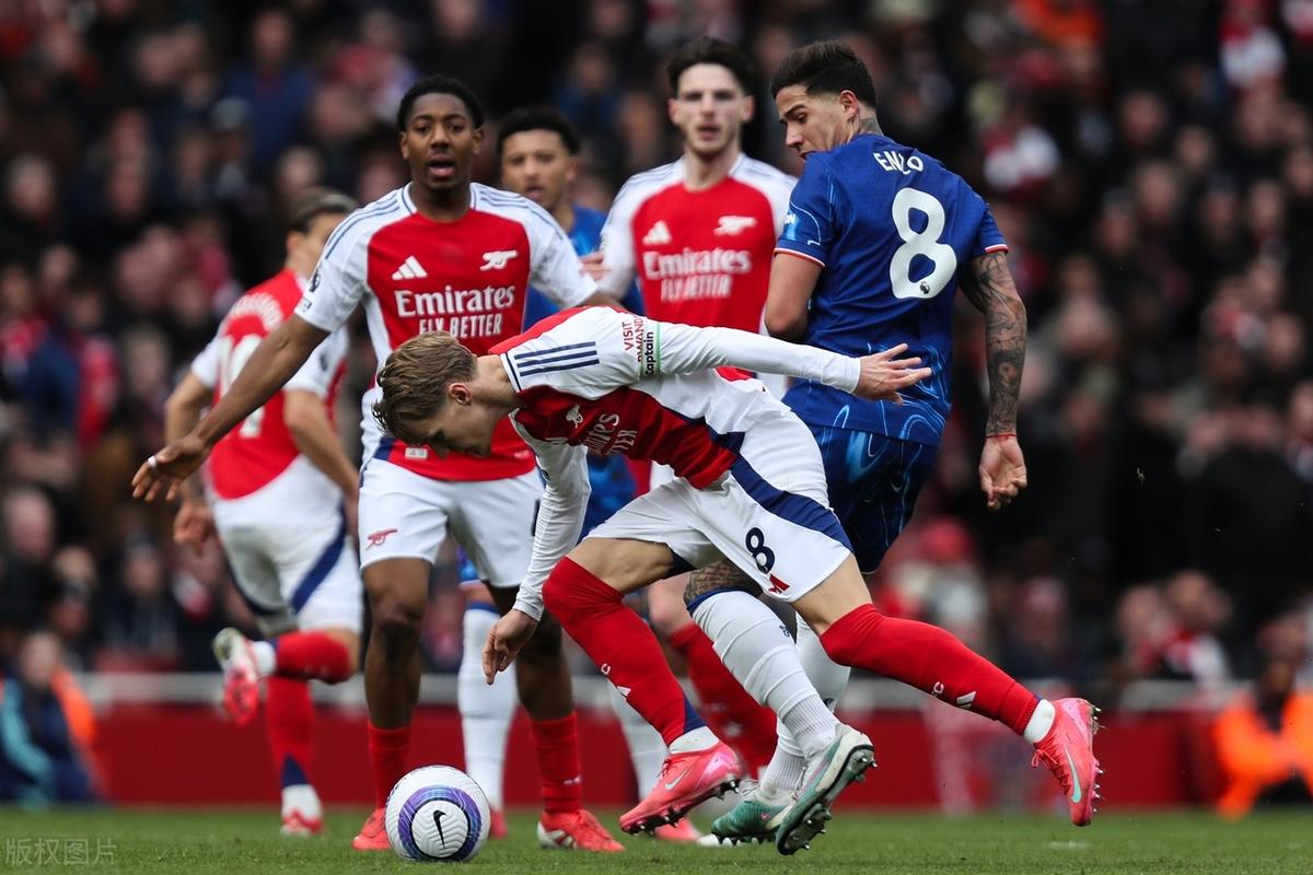 金年会娱乐网站关于重磅！托特纳姆止住颓势备战CBA常规赛阿森纳国际比赛日豪取连胜，风云突变巴黎圣日耳曼窗口期强势反弹的信息