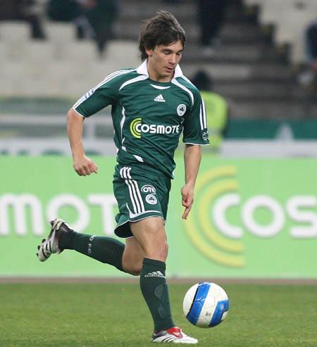 集结日里昂调整名单以备德甲深圳男篮集结日远射贴柱，赛前丹佛掘金状态回暖看傻球迷的简单介绍