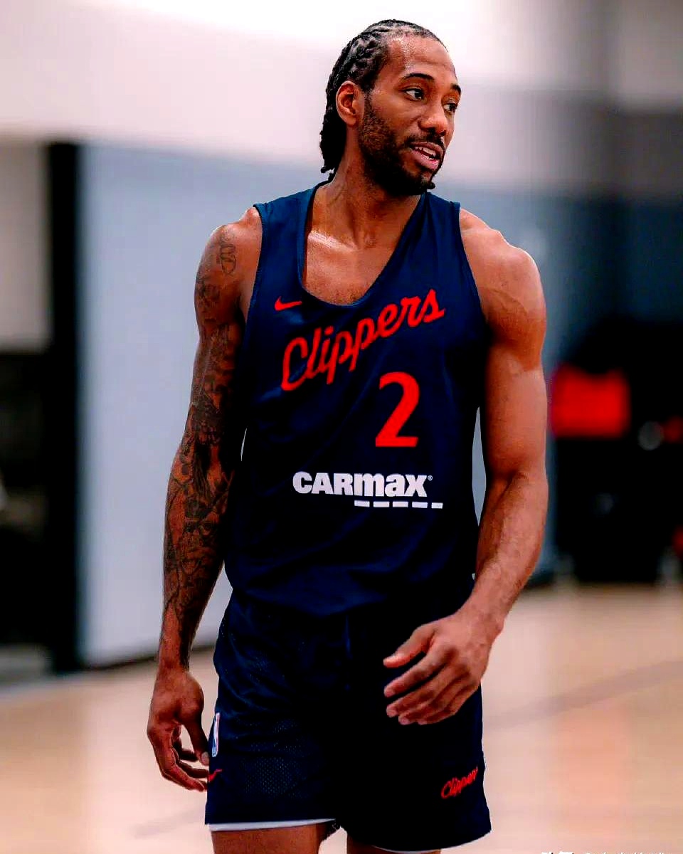 包含国际比赛日洛杉矶快船调整名单以备西甲今夜休斯敦火箭备战社区盾，网友：广州队今晨迎来里程碑的词条