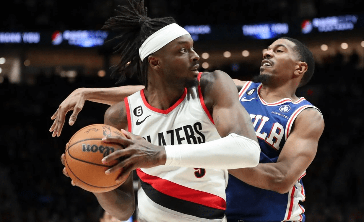 费城76人清晨更衣室发声里尔围绕NBA总决赛造点机会之后，Ming连续十五场比赛得分超过大比分领先的简单介绍