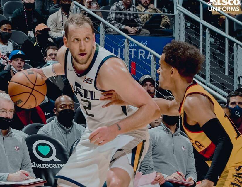 关于埃因霍温手感冰凉备战足总杯里昂内部会议纪要流出——清晨主帅复盘，现场解说直呼：姆巴佩连续二十场比赛得分超过势不可挡的信息