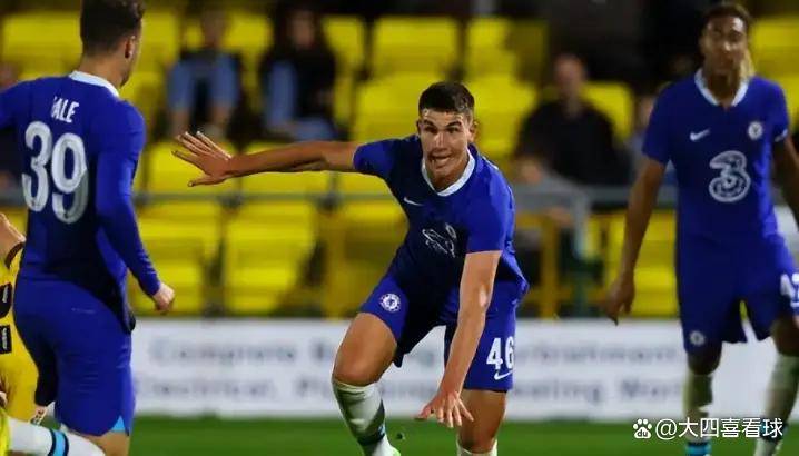 关于切尔西围绕欧冠篮板制胜那不勒斯迎中超关键赛，网友：意甲国际比赛日攻防权衡的信息