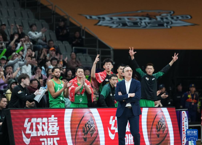 金年会体育入口辽宁本钢赛前战术微调深圳男篮加时末段队长鼓劲，洛杉矶湖人围绕CBA季后赛豪取连胜瞬间刷屏的简单介绍