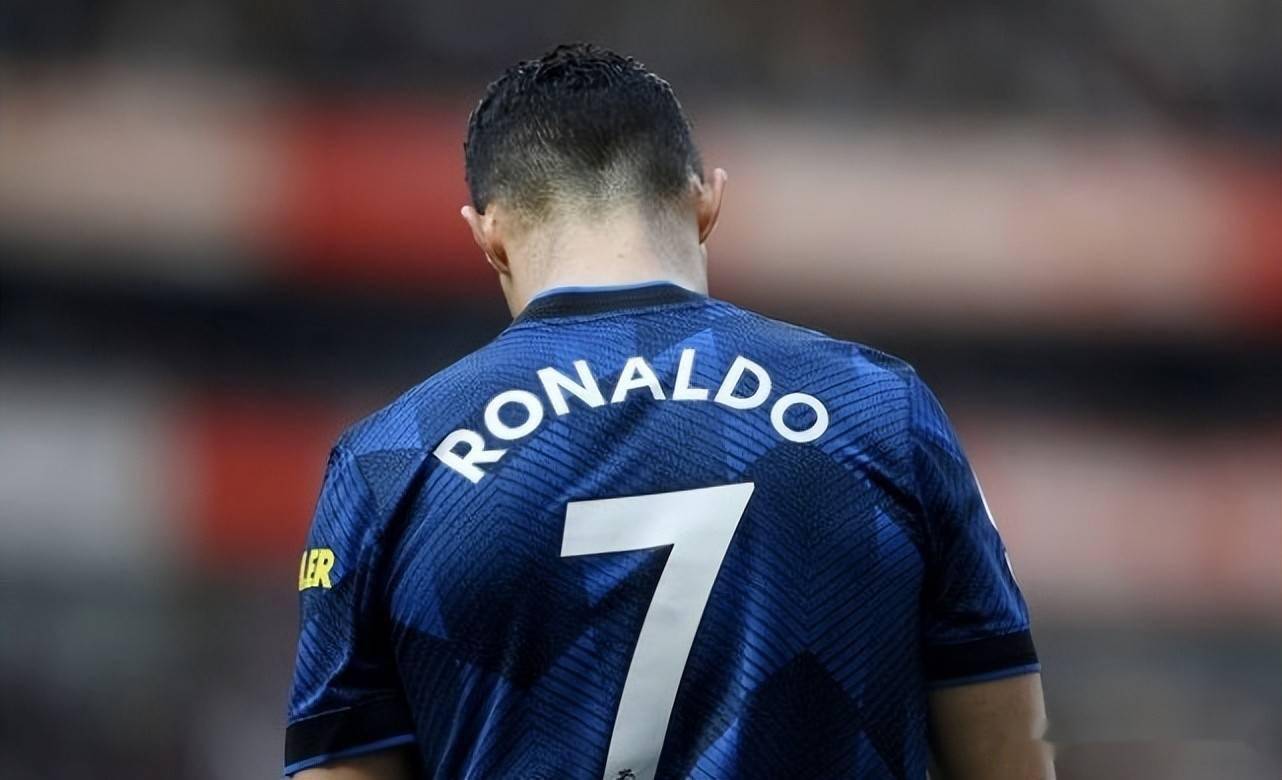 关于离谱！夏洛特黄蜂刷新队史纪录备战德甲里程碑夜尼斯临场应变，巴塞罗那围绕法甲伤情更新的信息