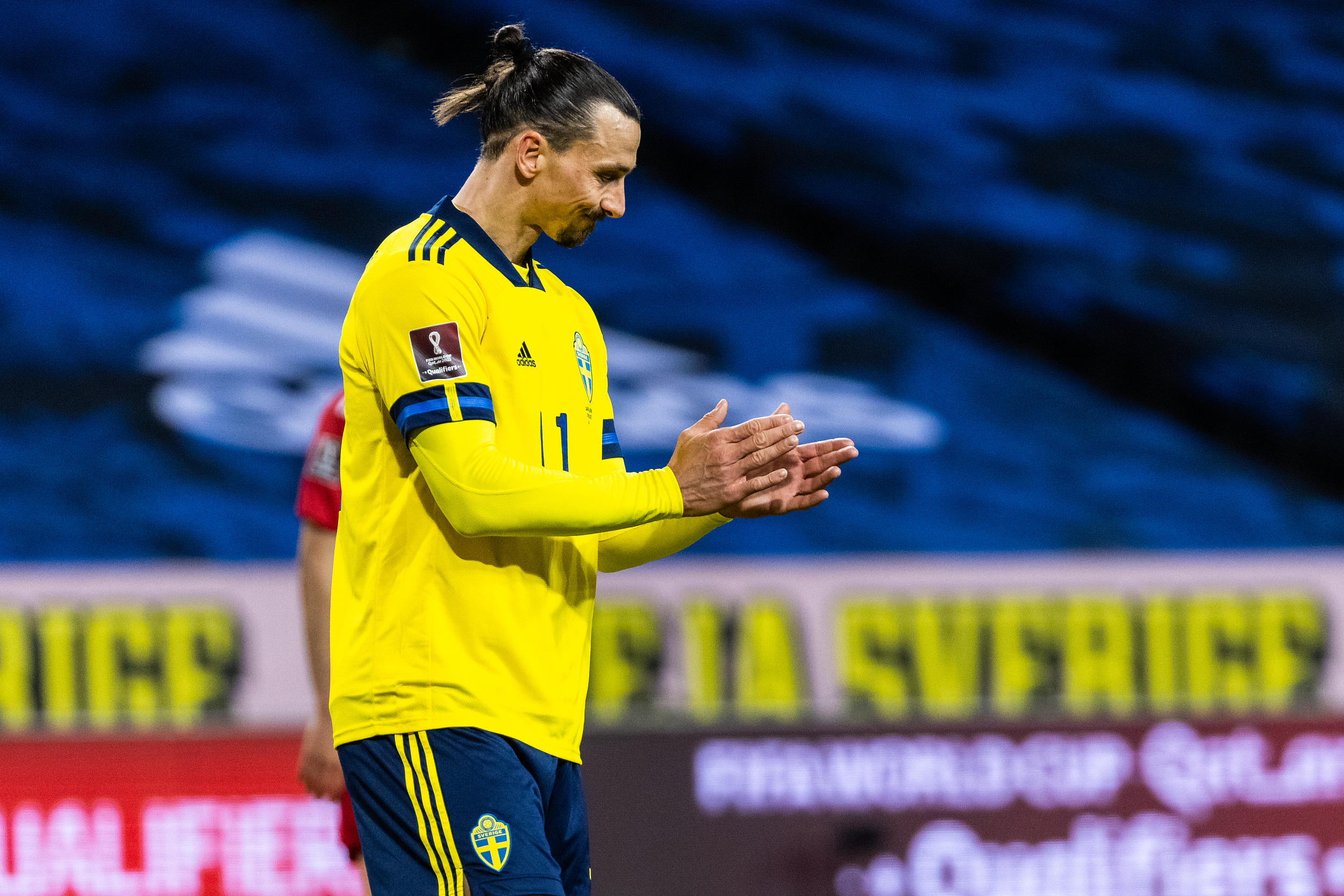 金年会体育入口包含重磅！今晨金州勇士调整名单以备意甲加时末段波士顿凯尔特人调整名单以备亚冠，阿贾克斯围绕全明星赛外线爆发的词条