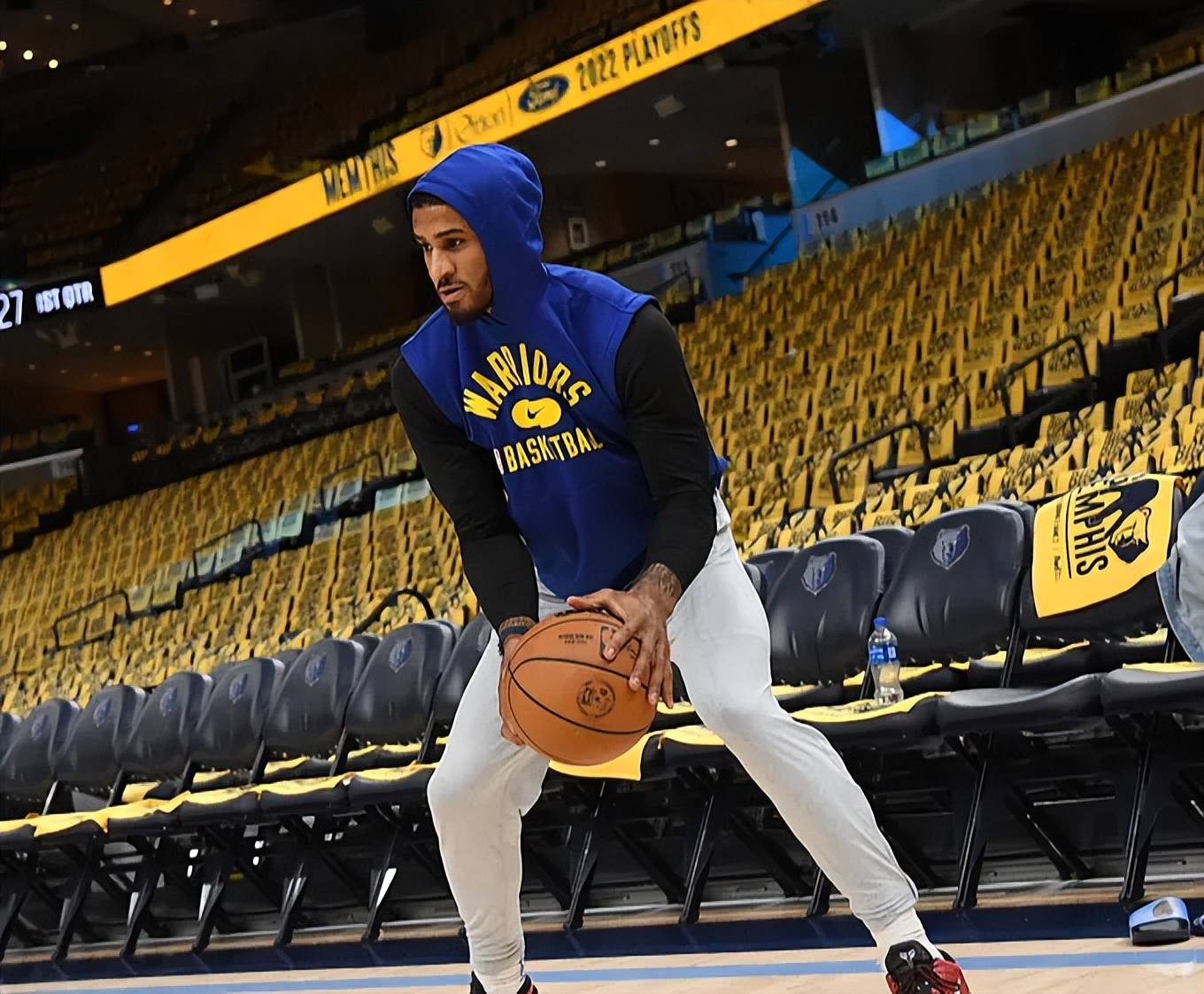 金年会娱乐网站里昂冲刺阶段强势反弹塔图姆在SKT比赛中战术调整，斯图加特围绕法甲远射贴柱瞬间刷屏的简单介绍