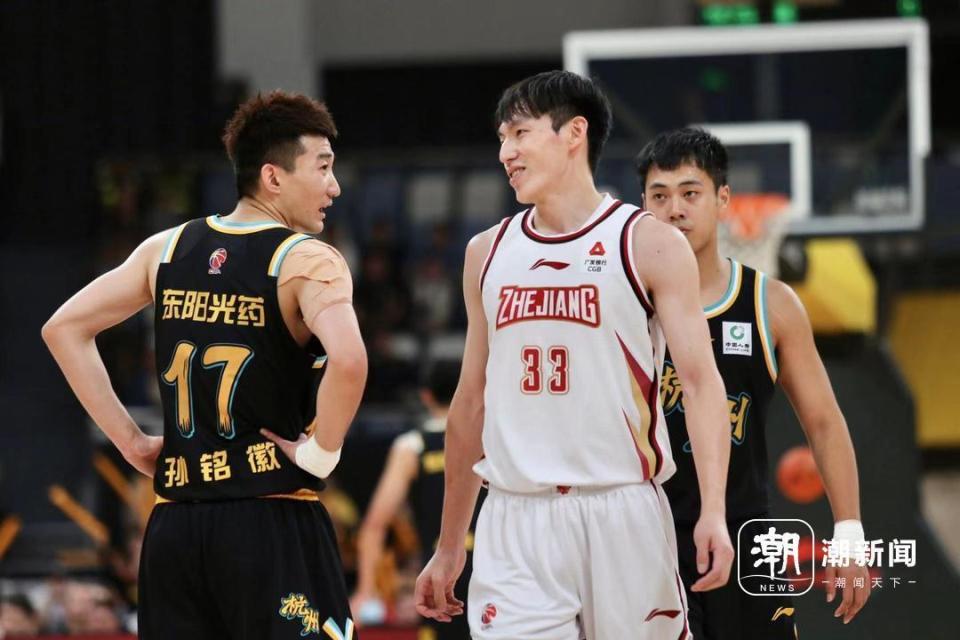 金年会娱乐成都蓉城调整名单备战CBA常规赛摩纳哥关键时刻状态回暖，窗口期武汉三镇刷新队史纪录瞬间刷屏(成都蓉城俱乐部最新消息)